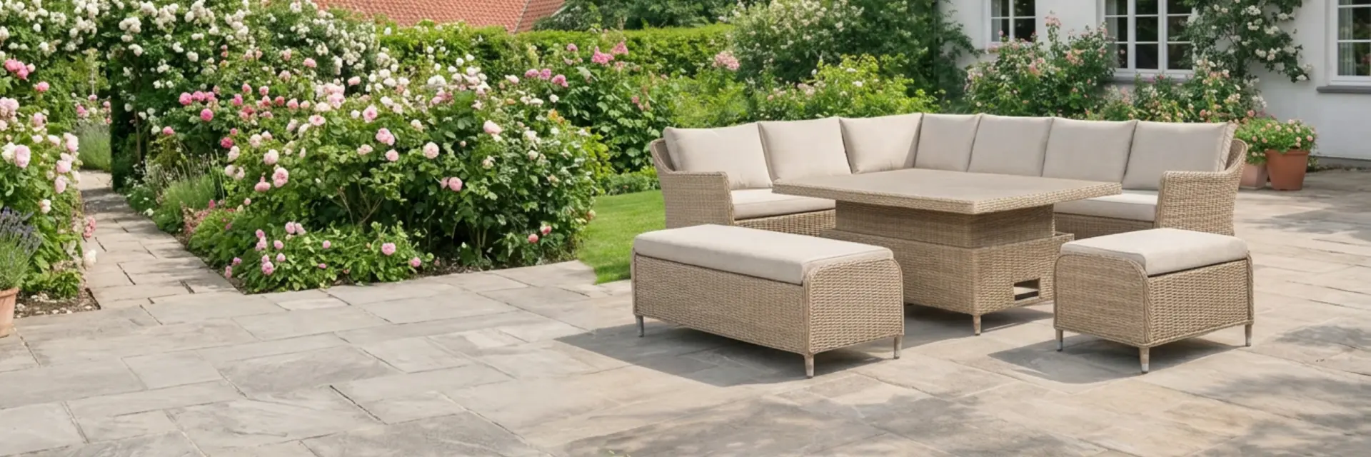CORNER DINING SETS